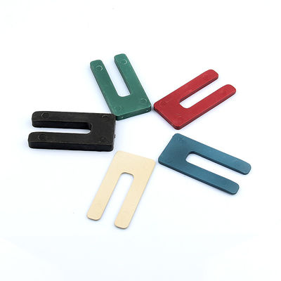 OEM / ODM Plastik Kapı Çerçeve Şim U Tipi Naylon Paketleri 3.2MM X 75MM